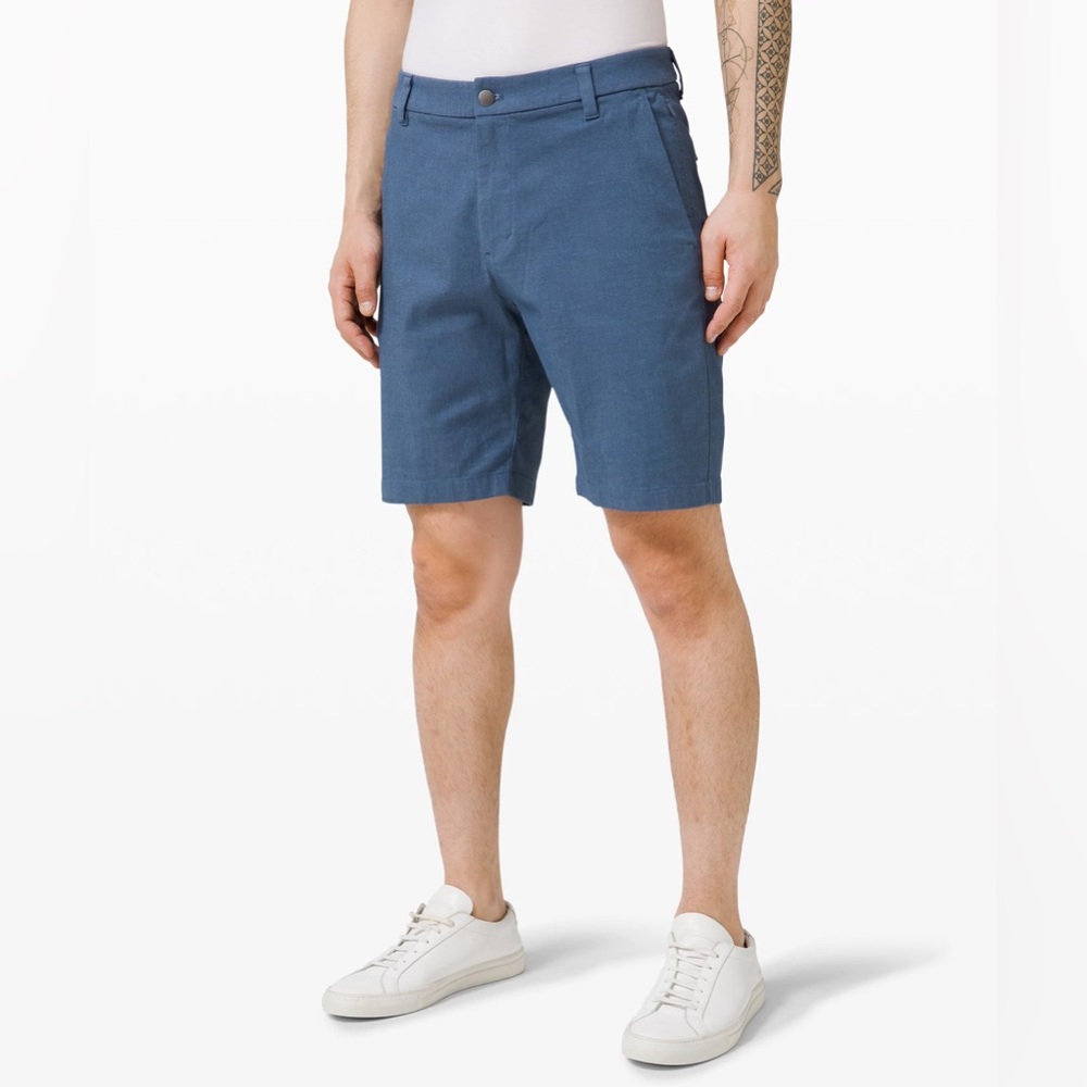 Never worn Lululemon Commission Short *Qwick Oxford 9"  size 32